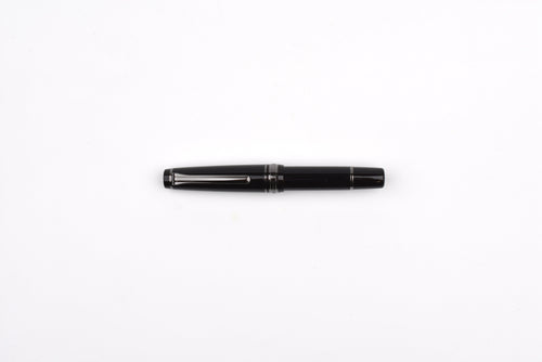 BUNGUBOX Original Fountain Pen - The Mini Witch