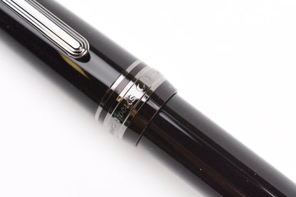 BUNGUBOX Original Fountain Pen - The Mini Witch