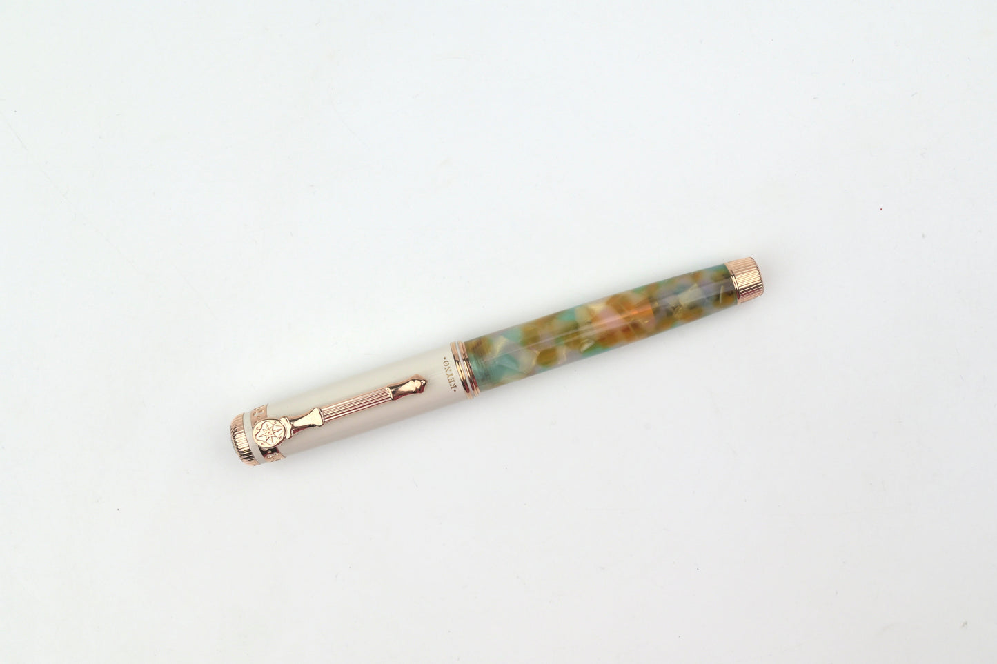 Dominant Industry - Keyno Fountain Pen - No. 001 Serenity