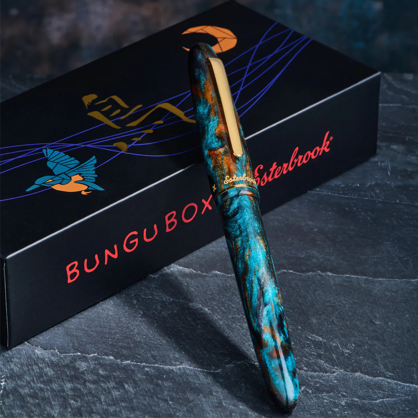 Esterbrook x BUNGUBOX Estie Diamondcast Fountain Pen - Kachofugetsu Collection - Kingfisher - Limited Edition