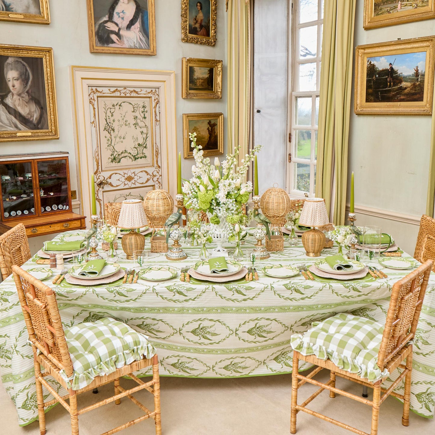 Lily of the Valley Dinner Plates (Set of 4)