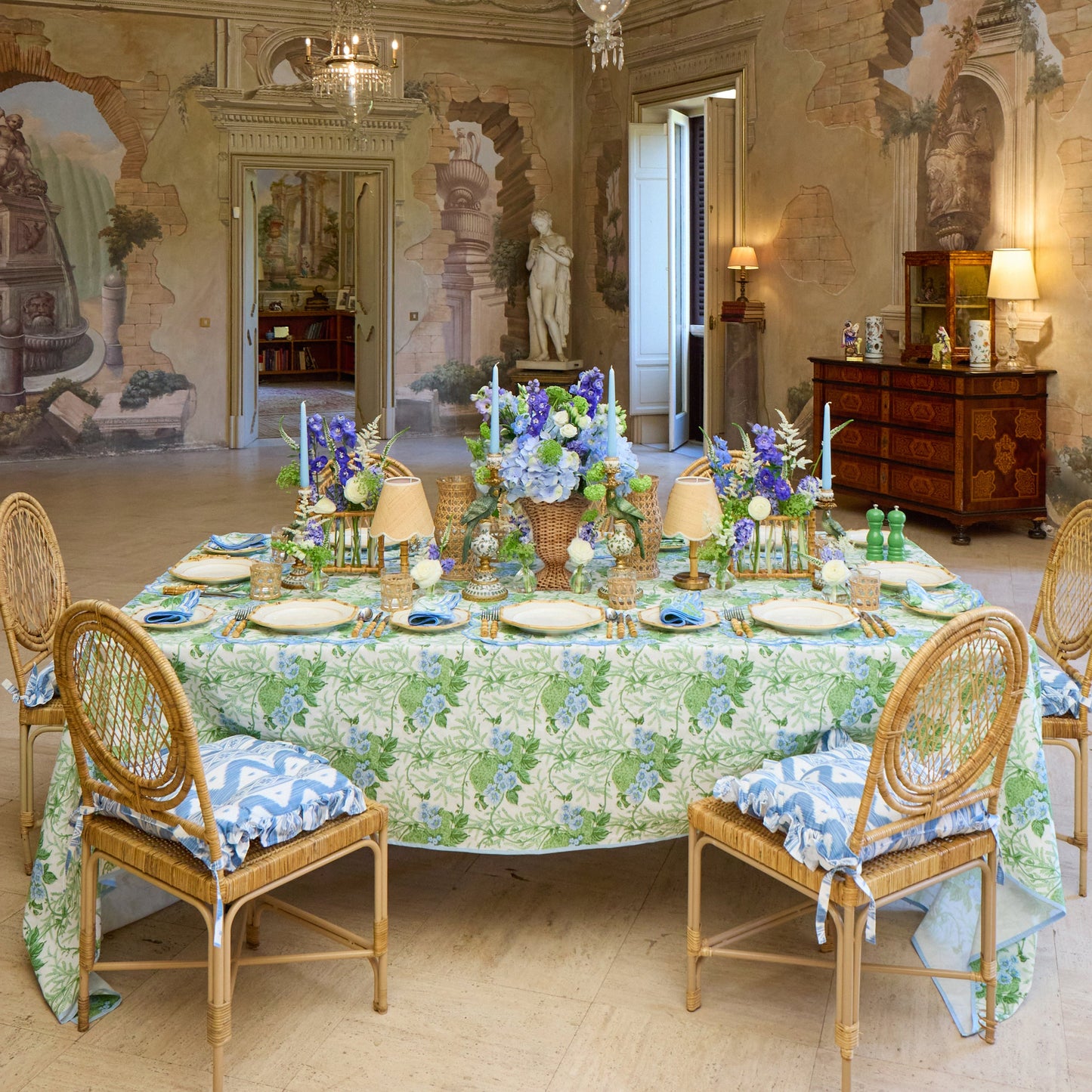 Green & Blue Lady Isabella's Garden Tablecloth