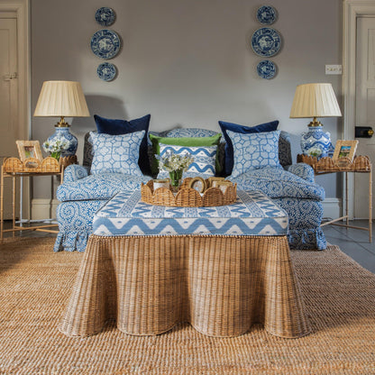 Round Rattan Scalloped Tray